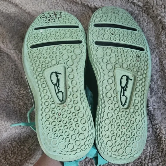 Nike PG3 GS Sneakers Paul George 3 Menta Green Black Shoes kids 5.5 youth