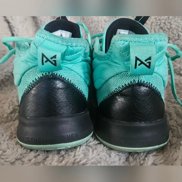 Nike PG3 GS Sneakers Paul George 3 Menta Green Black Shoes kids 5.5 youth