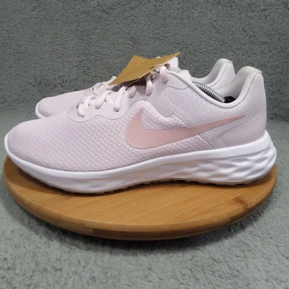 Nike Revolution 6 NN Light Violent and White Shoes Woman's Size 10 DC3729-500