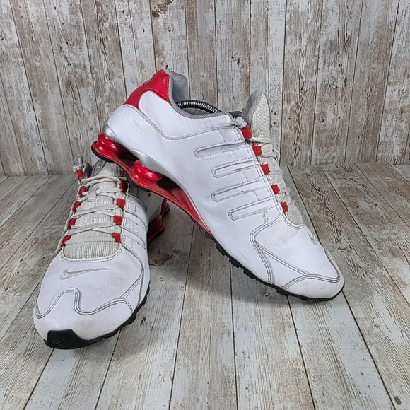 Nike Shox TL Running Shoes Sneakers White‎ Red Accents Size 11.5