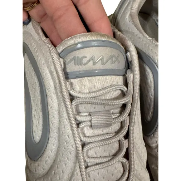 Nike Women’s AIR MAX 720 'VAST GREY' AR9293-016 Size 8.5