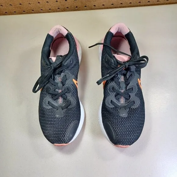 Nike womens black orange pink Renew running shoes 7.5 M ck6360