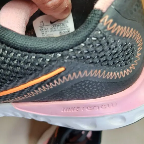 Nike womens black orange pink Renew running shoes 7.5 M ck6360
