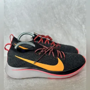 Nike Zoom Fly Flyknit running shoes