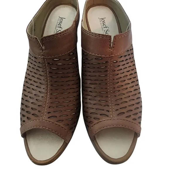 Nordstrom shoes by Josef Seibel Size 37 Brown Heeled Peep Toe Scandals New