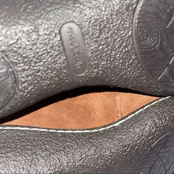 Nurture by Lamaze Suede Leather Boots Size 5.5