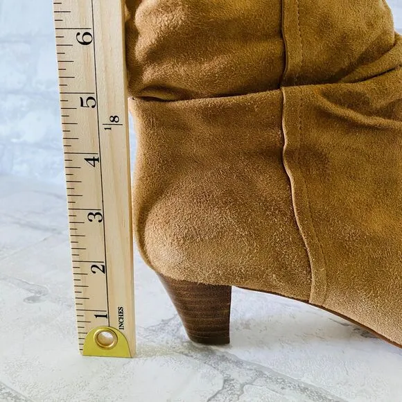 NWOB Anthropology Silent D Tach Slouchy Suede Ankle Boots Sz 37 (6.5)