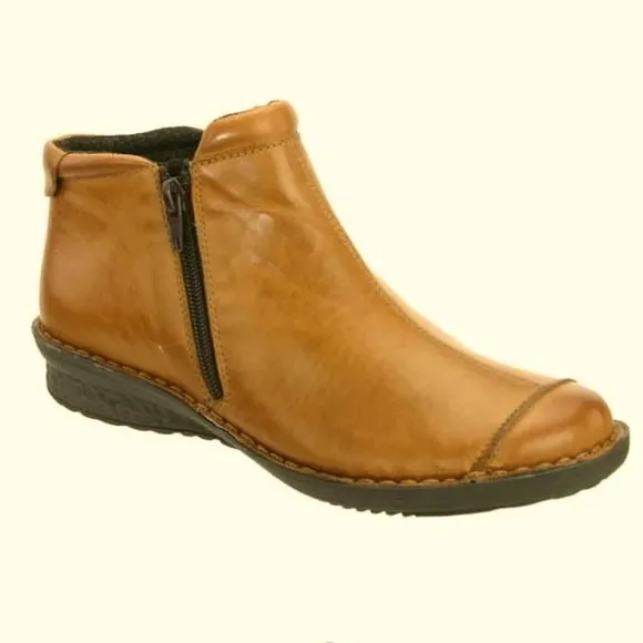 NWOB Napa Flex Euro Comfort Boots Chestnut colored Leather size 40EU 8.5 US