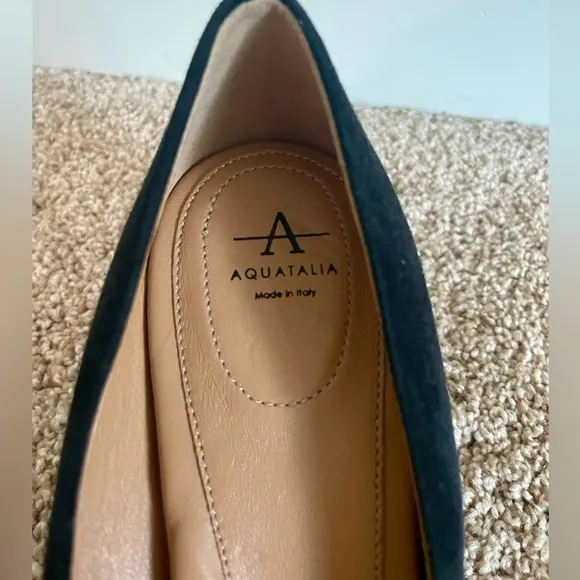NWOT Aquatalia Pasha Pump (Women) in Black Suede, Size 10, never worn