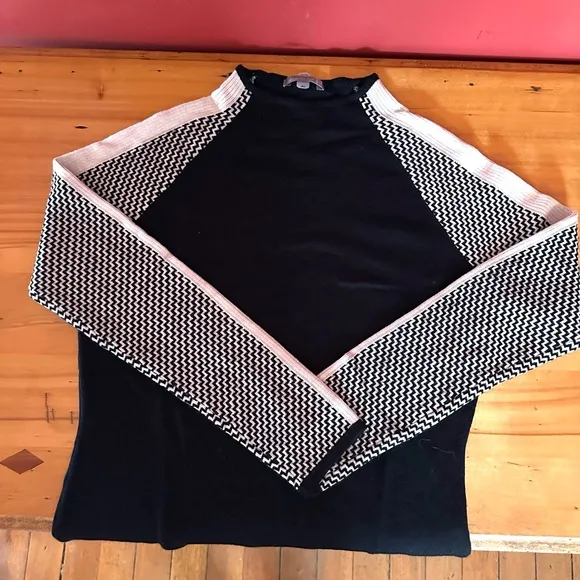 🖤NWOT Black and White Merino Wool blend Smartwool Sweater, size XL