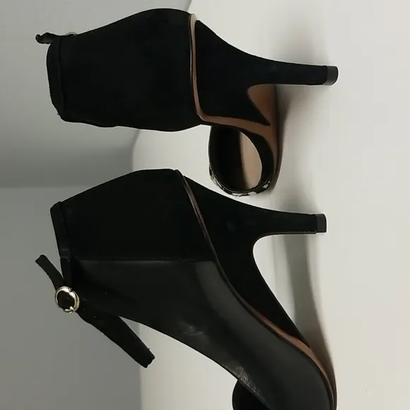 NWOT Derek Lam animal print heels