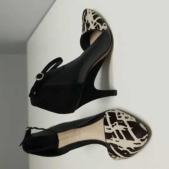 NWOT Derek Lam animal print heels