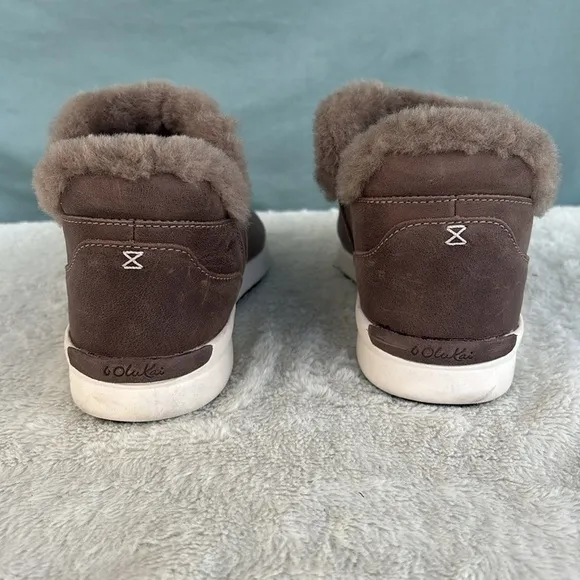 NWOT OluKai Mālua Hulu Women’s Warm Winter Booties Warn Taupe Brown Leather Sz 6