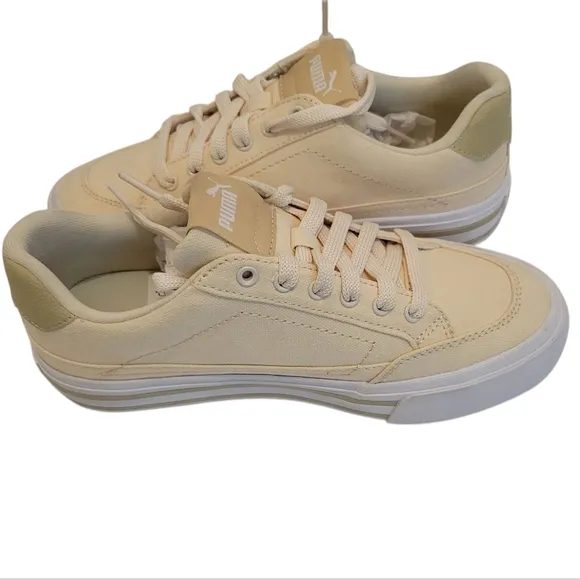 NWOT Puma Court Classic Vulc Women's Beige Lifestyle Sneakers Size US 7 Women's