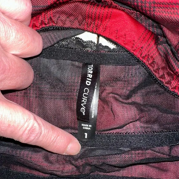 NWOT Red Epic Plaid Torrid Longline Bralettes, size 1 (14-16)