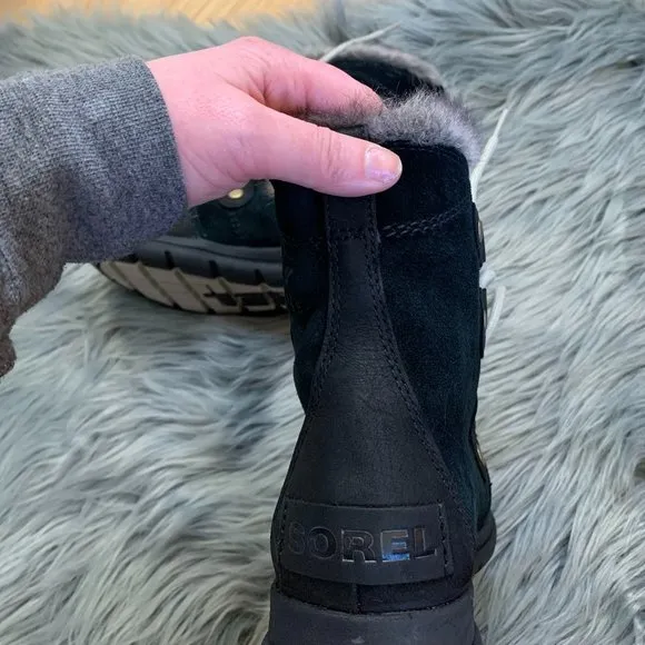 NWOT SOREL Explorer Joan‎ Boot, Black Size 5 - Warm &amp; Cozy!