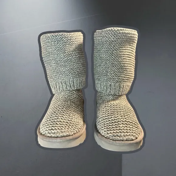 NWOT UGG Dark Charcoal Gray Cozy Knit ‘Purl Cardy Knit Boots’ w/ Wool Lining 6
