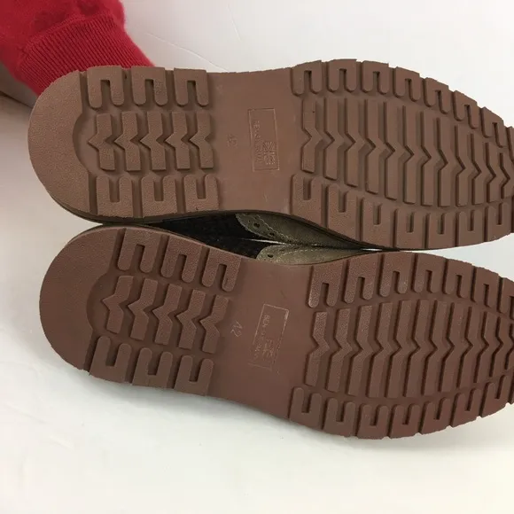 NWT Ben Sherman Mixed Leather and Fabric Upper Along Shoes Size 42 (US 9)