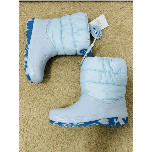 NWT Crocs Classic Lined Neo Puff Lt Blue Boots Kid's Size J5