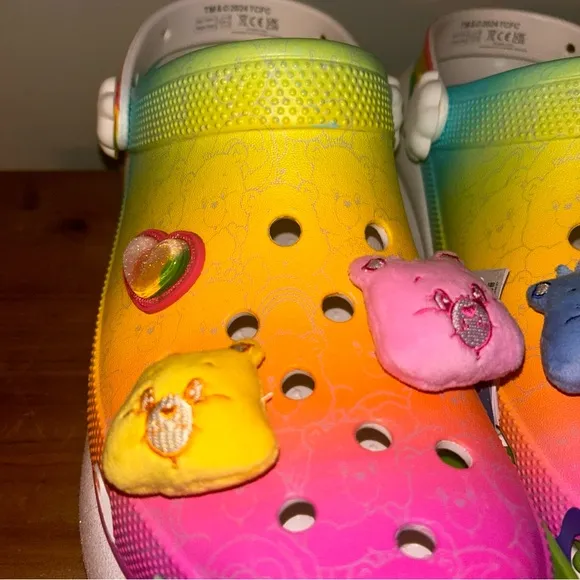 NWT Crocs X Carebears crush Rainbow Clog size 12w multicolor light up