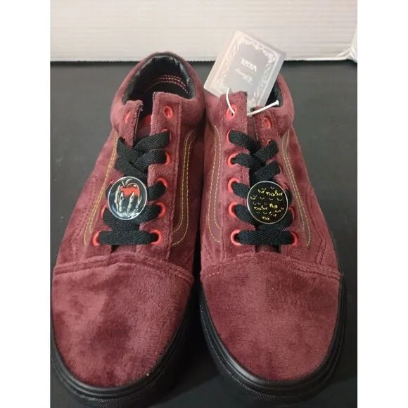 NWT Disney x VANS Old‎ Skool Stackform Shoes Poison Apple Mahogany, Size 7.5