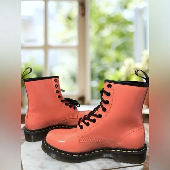 NWT Dr. Marten’s 1460 Patent Lamper Coral Pink Leather Boots Size 8 EU 39