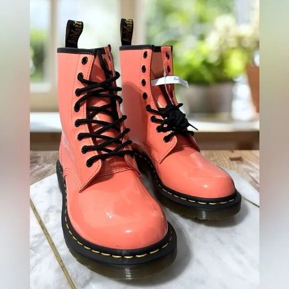 NWT Dr. Marten’s 1460 Patent Lamper Coral Pink Leather Boots Size 8 EU 39