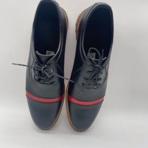 NWT Men's Leather Shoes Size EU 41 US 8
