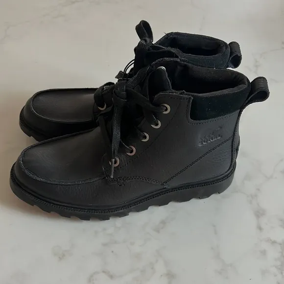 NWT Sorel Boys Boots