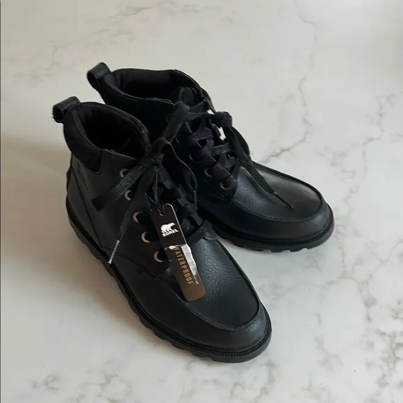 NWT Sorel Boys Boots