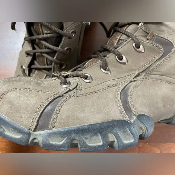 Oakley Waterproof Boots 11.5 Trail Hiking Shoes Brown Tactical Field Gear Brown