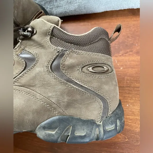 Oakley Waterproof Boots 11.5 Trail Hiking Shoes Brown Tactical Field Gear Brown