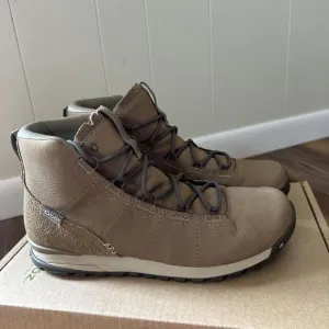 Oboz Hazel Mid Women's Casual Hiking Outdoor Boots, Sandhill, W6.5 NEW