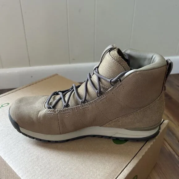 Oboz Hazel Mid Women's Casual Hiking Outdoor Boots, Sandhill, W6.5 NEW