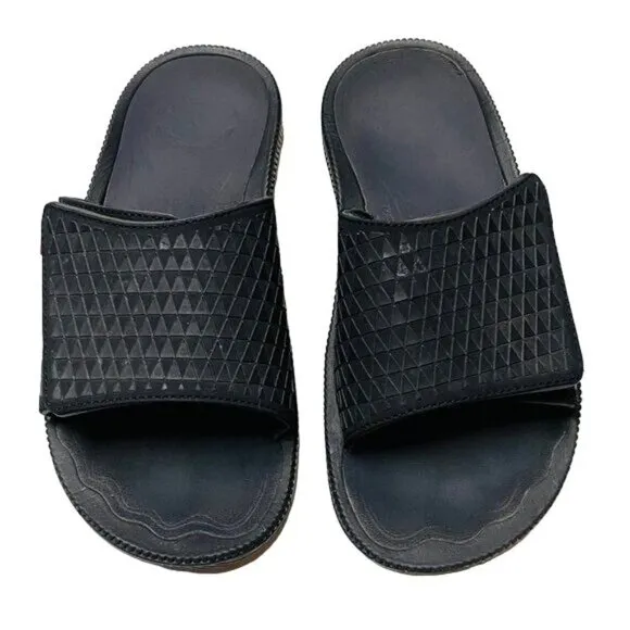 Olukai Halu Olu M Sandals Mens 8 Black Slip On Beach Goth Vacation Coastal Goth
