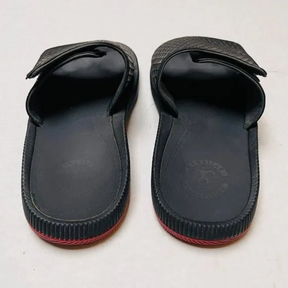 Olukai Halu Olu M Sandals Mens 8 Black Slip On Beach Goth Vacation Coastal Goth