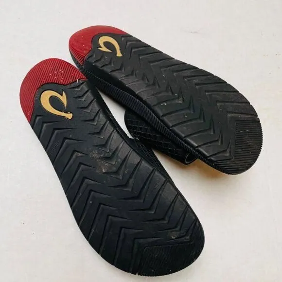 Olukai Halu Olu M Sandals Mens 8 Black Slip On Beach Goth Vacation Coastal Goth