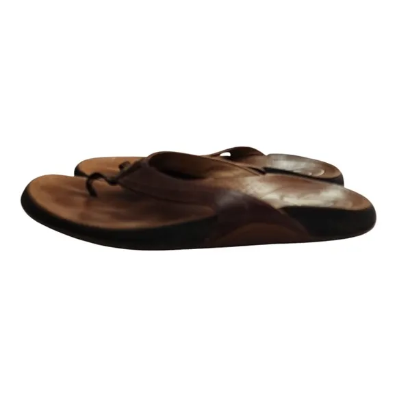 Olukai Men's Brown Kumu Leather Flip Flop Sandals Size W8 — Used, Read Descript