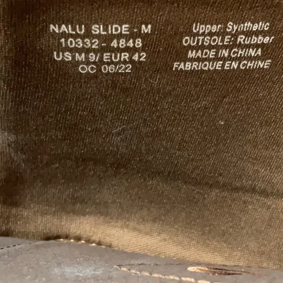 OluKai Slide Nalu Sandals Men. Sz 9.