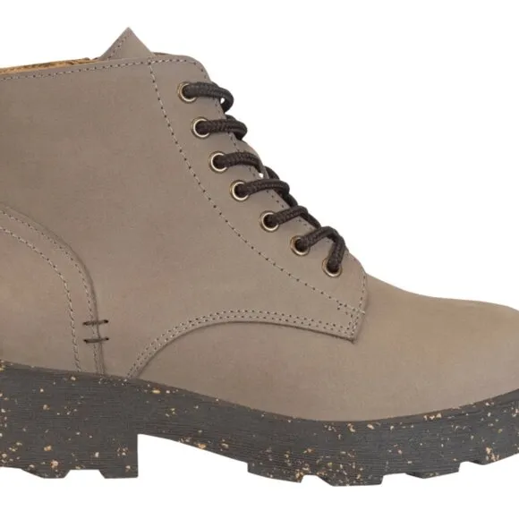 OTBT IMMERSE GREIGE Heeled Cold Weather Boots Women's Size 11 Made in Portugal