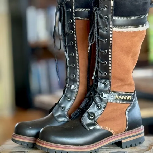Overland Ilka Wool-Lined LeatherBoots - Stylish | like new condition