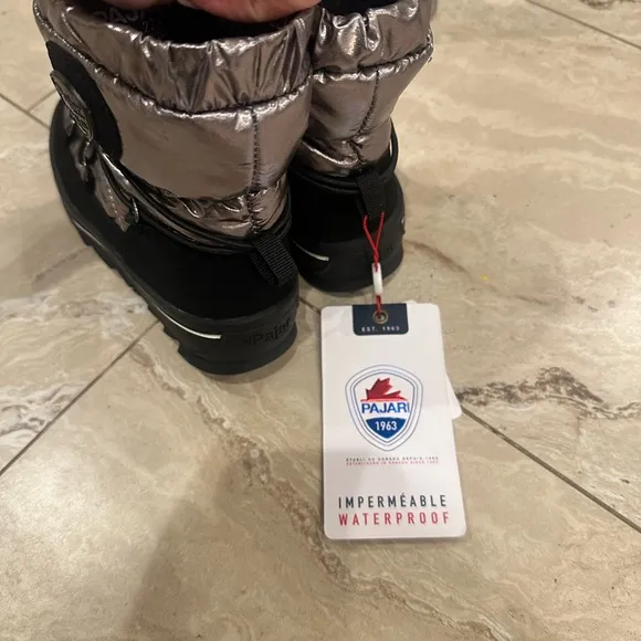 Pajar Warm Boots girl - brand new