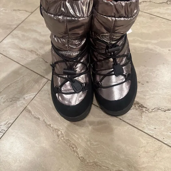 Pajar Warm Boots girl - brand new
