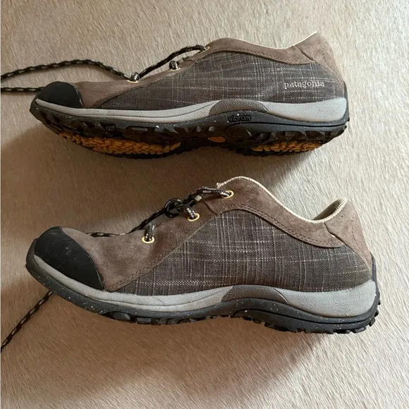 Patagonia Brown  Hiking Shoes