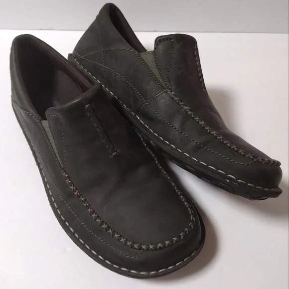 Patagonia Men's Pau Leather Slip-On Casual Walking Comfort Moc Shoes Olive Night