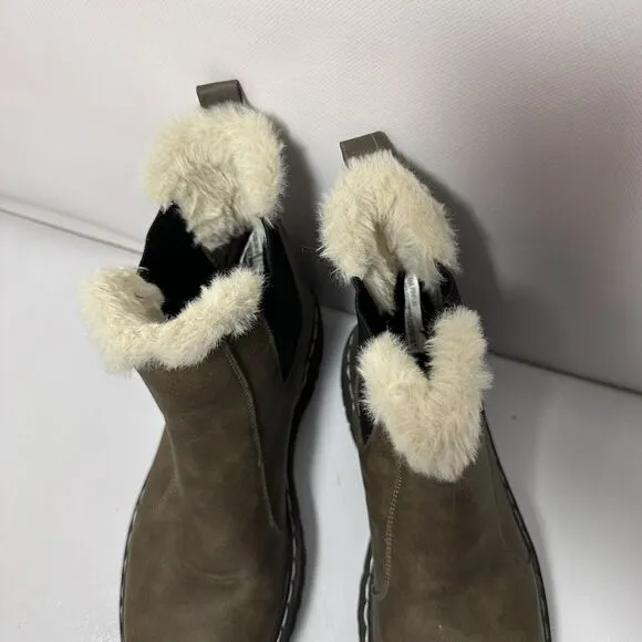 Portland Boot Company Boots Womens 7W Green Helena Chelsea Faux Fur