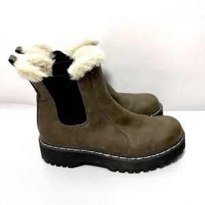 Portland Boot Company Boots Womens 7W Green Helena Chelsea Faux Fur