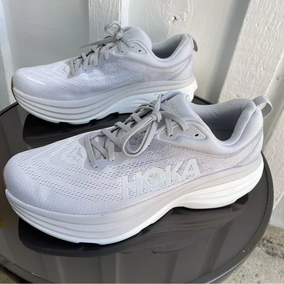 Pre- Owned Men Hoka One One Bondi 8 Running Shoes 1123202 LRNC Size 12 D