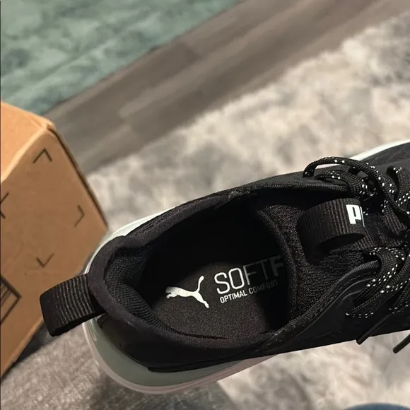 Puma Black and White Athletic Shoes