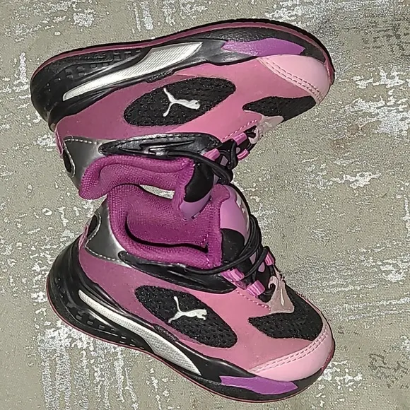 Puma Fast Metallic Kids Sneakers Shoes Casual - Size 5 C